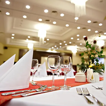 Prezydencki 4-star Hotel