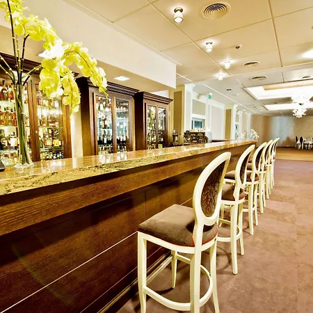 Hotel Prezydencki 4-star