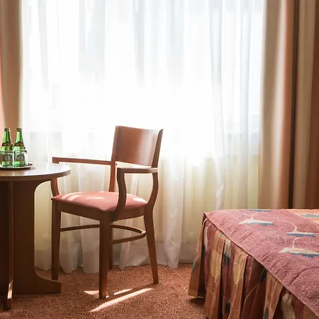 Hotel Prezydencki 4-star