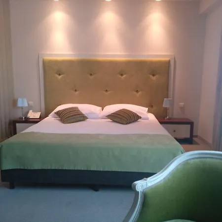 Prezydencki 4-star 4*