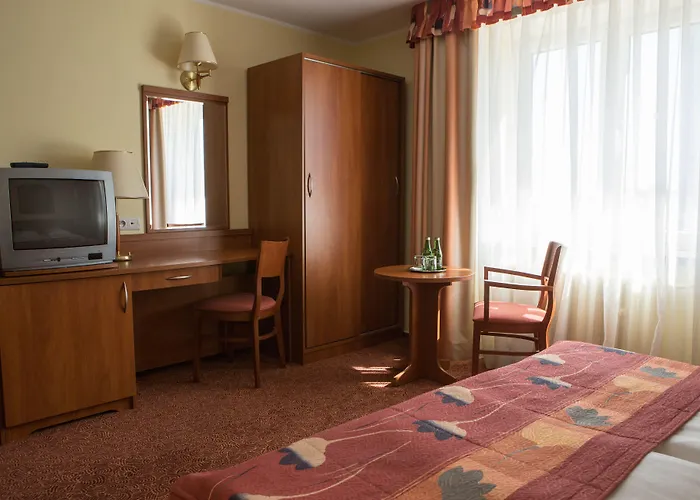 Prezydencki 4-star Hotel 4*