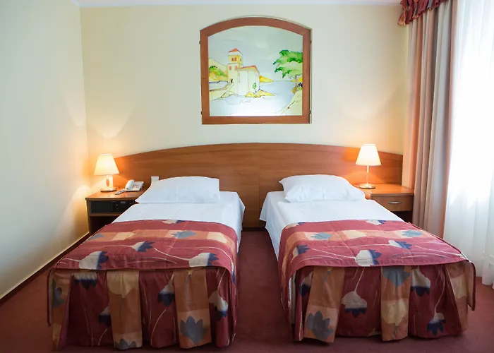 Prezydencki 4-star Hotel 4*